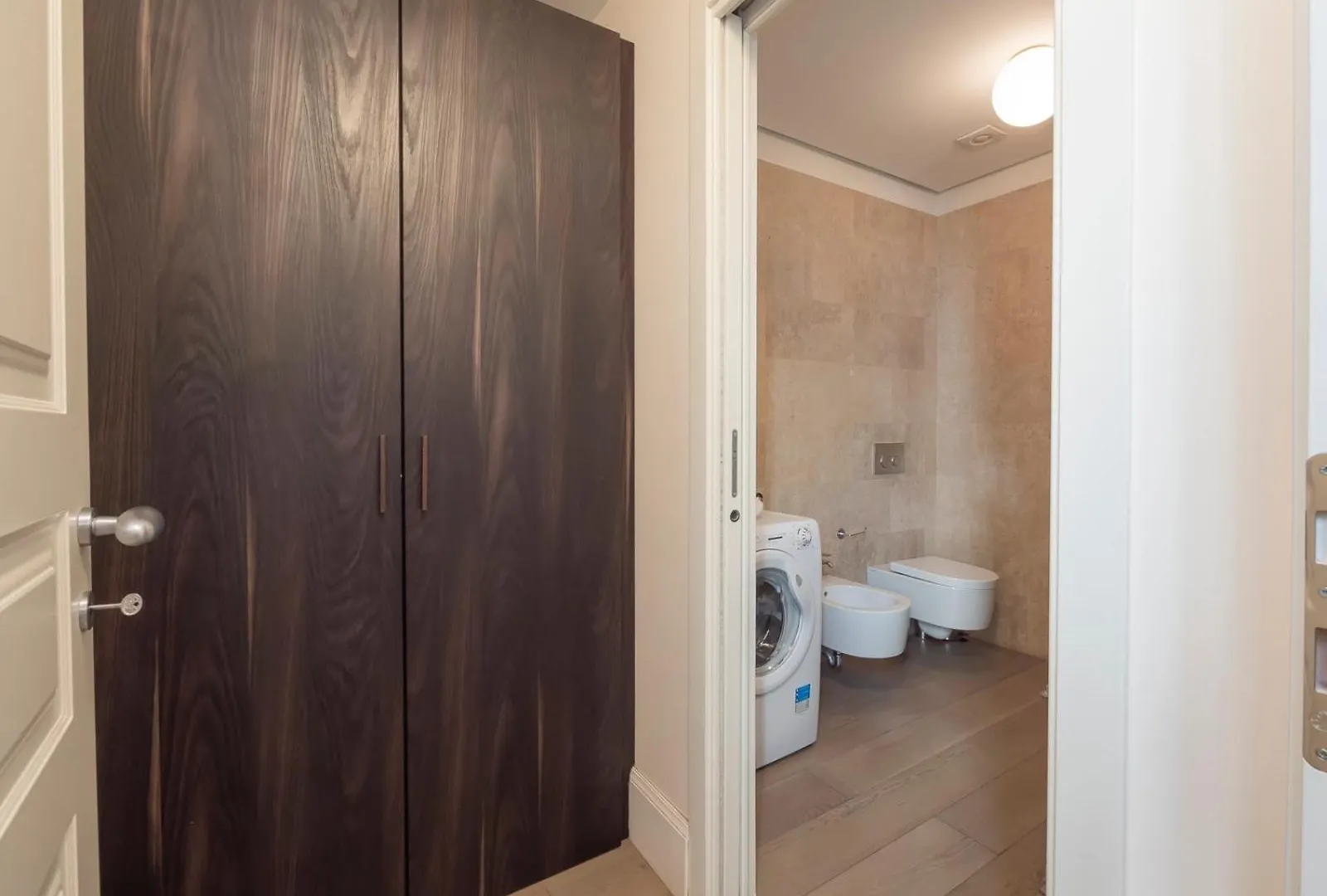 Italstay - Bollo Studio Flat - 5 Min To Duomo 밀라노 0*,  이탈리아