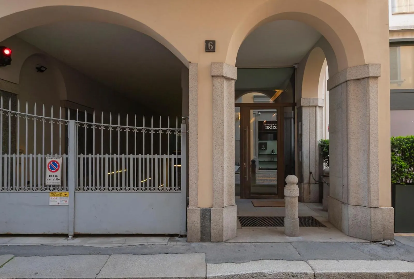 Italstay - Bollo Studio Flat - 5 Min To Duomo Milan Apartment